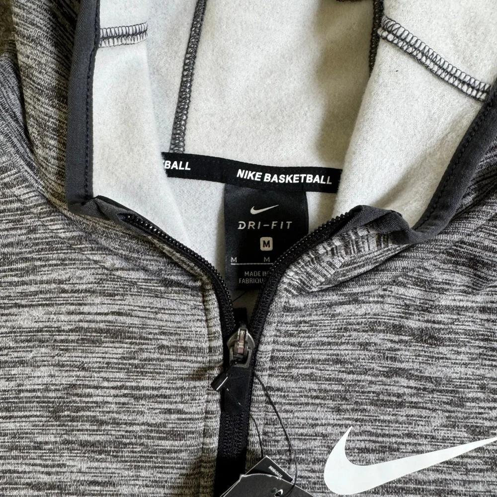 NWT Nike Boys Therma Dri-FIT Basketball Hoodie Grey Space Dye Full Zip 93955 M